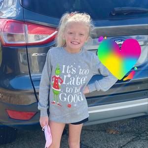 Meet your Posher, Lou lou